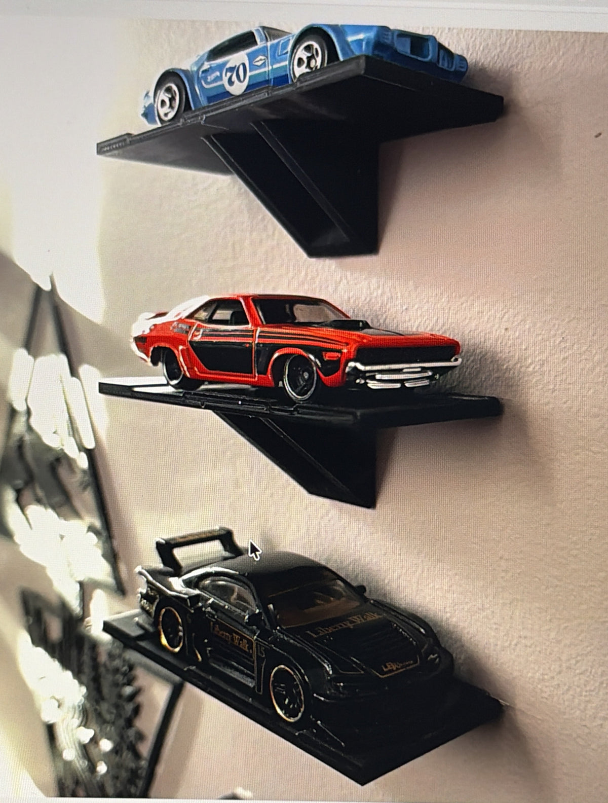 Premium Wall-Mounted Die-Cast Car Display Shelf